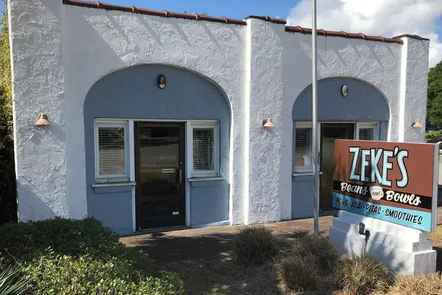 Zeke's Beans and Bowls, the building on 534 Causeway Dr